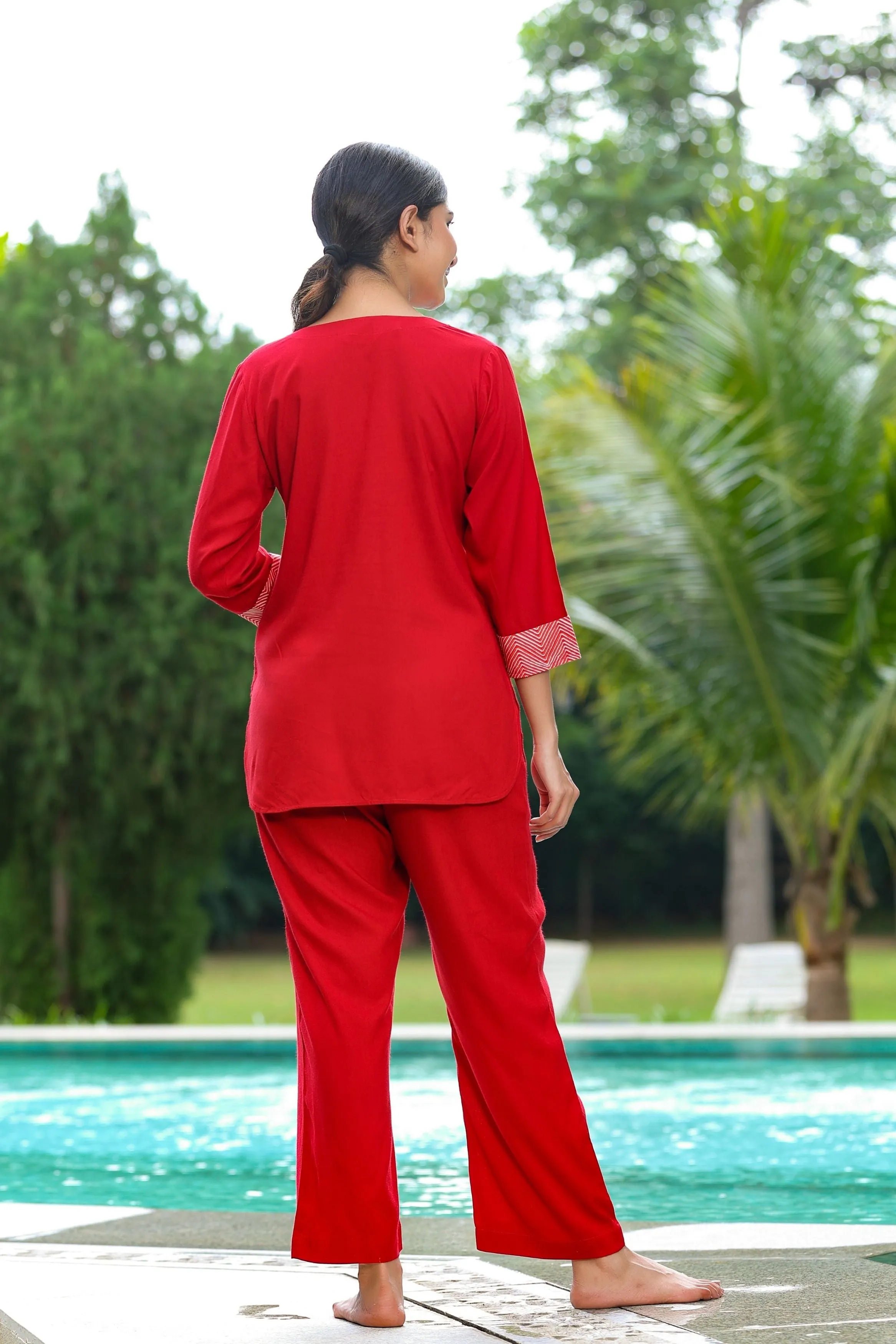 Cherry Red Comfort Set