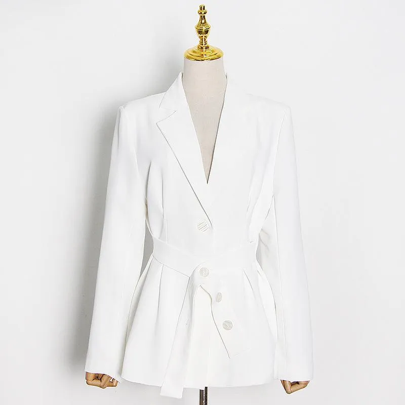 Luxury classsy white blazers with Belt