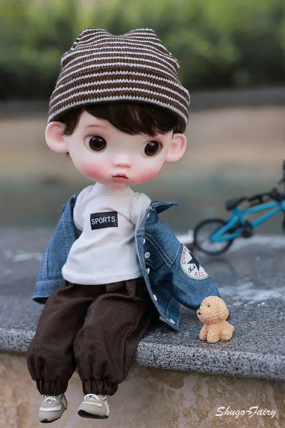 ShugaFairy 1/6 Sibyl BJD Doll – Cute Pout Face, Angry Expression, Teenage Jeans Style Ball Jointed Doll